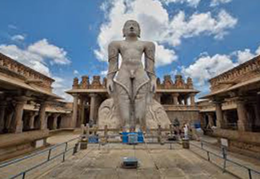 Gomateshwara-(Bahubali)-Temple