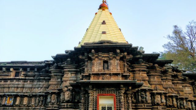 Mahalaxmi_Temple,_Kolhapur